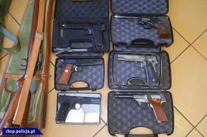 [VIDEO] Uderzenie CBŚP w rynek nielegalnej broni palnej