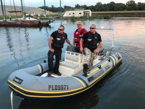 Toruń: Ludzie Krzysztofa Rutkowskiego szukali ciała zaginionego Remigiusza Baczyńskiego w Wiśle. Agenci sprawdzą kolejne miejsca