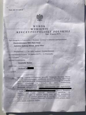 [VIDEO] TOGI BEZ SUMIEŃ: 2 tygodnie przed terminem zestresowana matka 2 porwanych dzieci miała cesarkę! Prezes Sądu Rejonowego w Przeworsku Mariusz Fołta nie zakończył wczoraj koszmaru porwania jej dzieci, choć mógł!