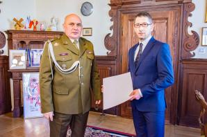 Jawor: uroczystość wręczenia patentu oficerskiego