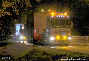 [VIDEO] Pierwsza w polsce budowa modułowa jednostki policji w prochowicach