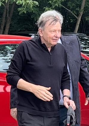 [VIDEO] Dziś żegnamy Janusza Rewińskiego. Uroczystości pogrzebowe o godz. 12:00 w Kościele pw. Matki Bożej Anielskiej w warszawskiej Radości. Następnie pogrzeb przy ul. Izbickiej i wspomnienia