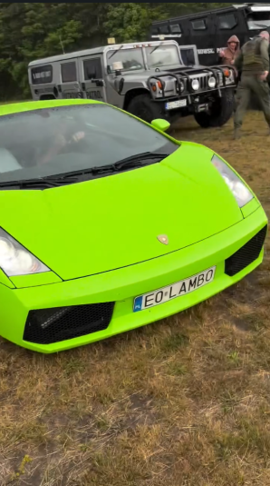[VIDEO] Krzysztof Rutkowski, Maja Rutkowski i ekipa motoryzowana przyciągnęli tłumy Zgierza i Borowa