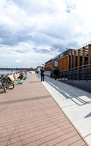 Warszawa: Kawiarnia na bulwarze otwarta