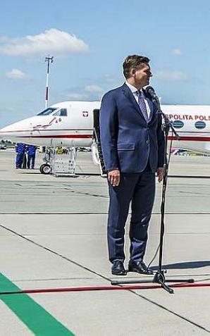 [VIDEO] Uroczyste przyjęcie do służby, z USA do Polski, samolotu Gulfstream G550 