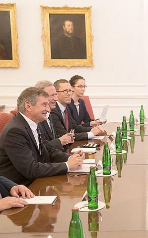 O podziale funduszy Unijnych Marszałek polskiego Sejmu w Pradze