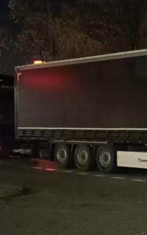 RUTKOWSKI: Ciągnik siodłowy DAF wraz z naczepą zniknął w nocy z piątku na sobotę. Plaga kradzieży pojazdów mechanicznych w Łodzi!