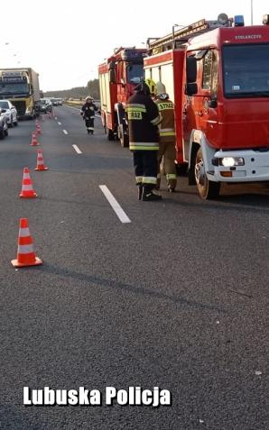 [VIDEO] Kierowcy znów nie zawiedli. „Korytarz Życia” pomógł szybko dotrzeć służbom na miejsce wypadku