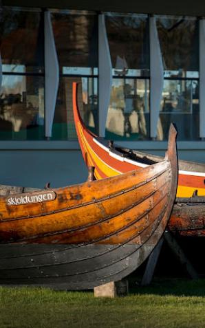 Odkryj uroki wakacji w Danii: Piękno krajobrazów, kultura i przygody czekające na Ciebie!