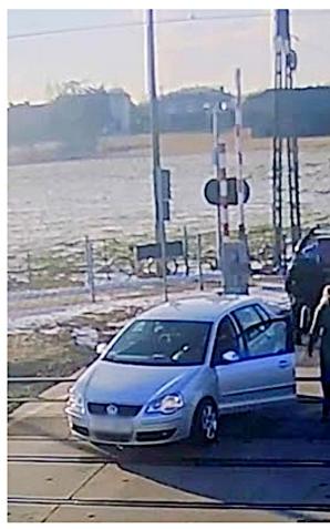 [VIDEO] Stara Wieś: sekundy od tragedii na przejeździe kolejowym