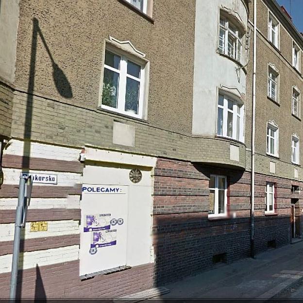 Poszukiwany listem gończym wpadł przez lewe podłączenie prądu