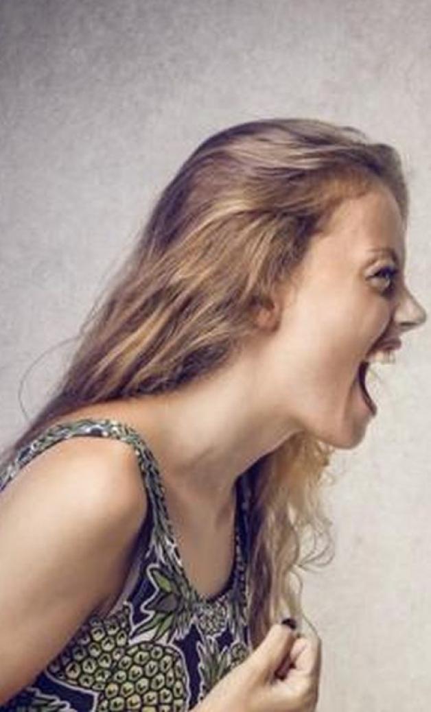 Jak chronić się przed agresją? Szkolenia dla legnickich pracowników socjalnych