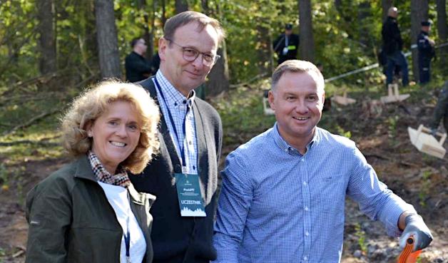 Ruszyła ogólnopolska akcja #sadziMY z udziałem Pary Prezydenckiej